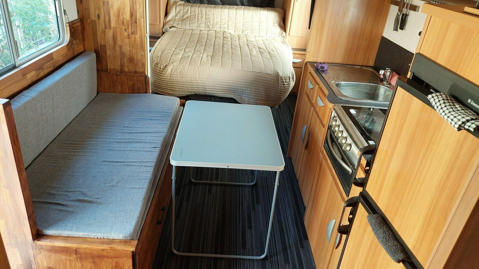 Lifestyle - light weight caravan photo 3