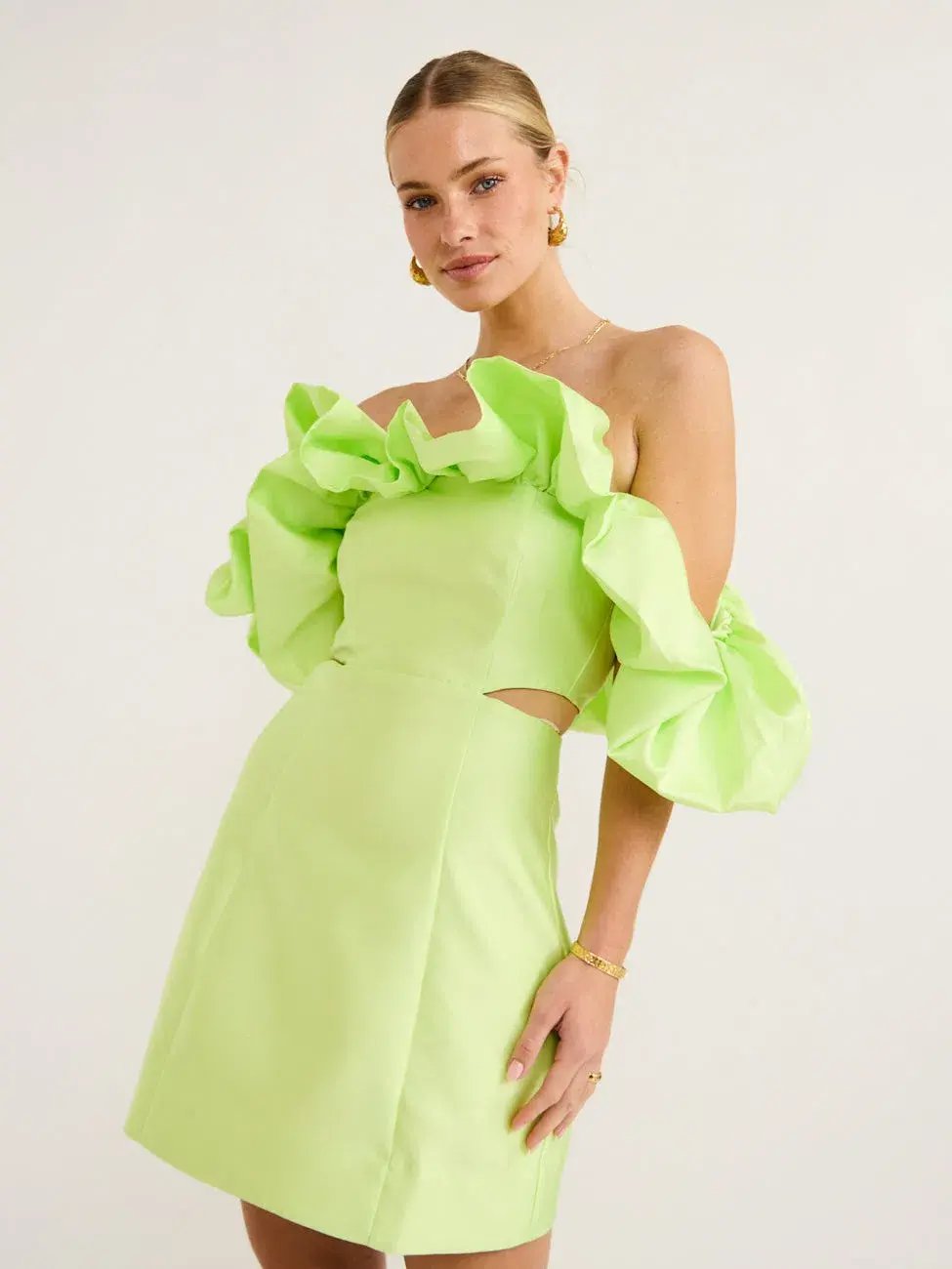 Alemais Suzi Off Shoulder Dress Charteuse Size 6 photo 4