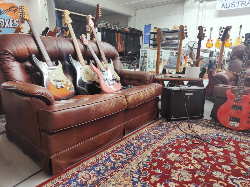 A guitar-filled haven photo 4