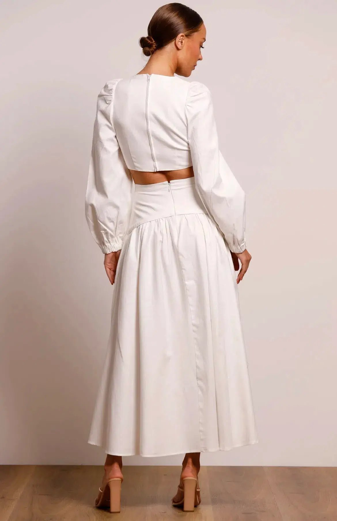 Pasduchas Meadows Crop Top and Maxi Skirt Set White Size 8 photo 5
