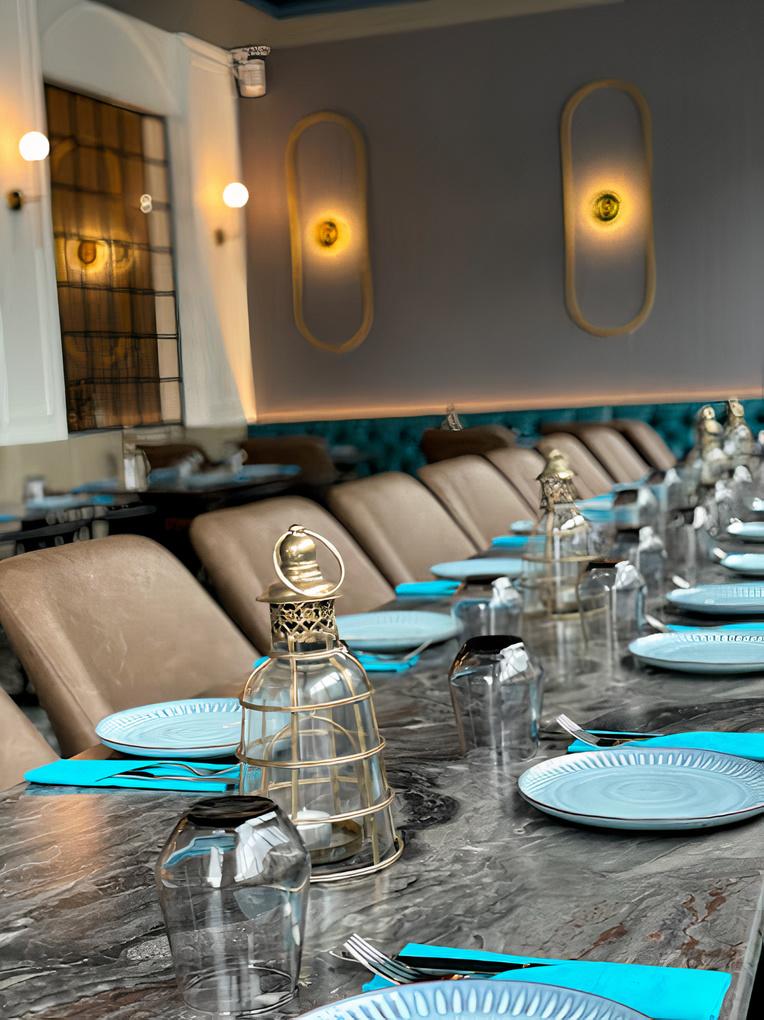 Whole Venue at Lazeez Lebanese Cuisine photo 4