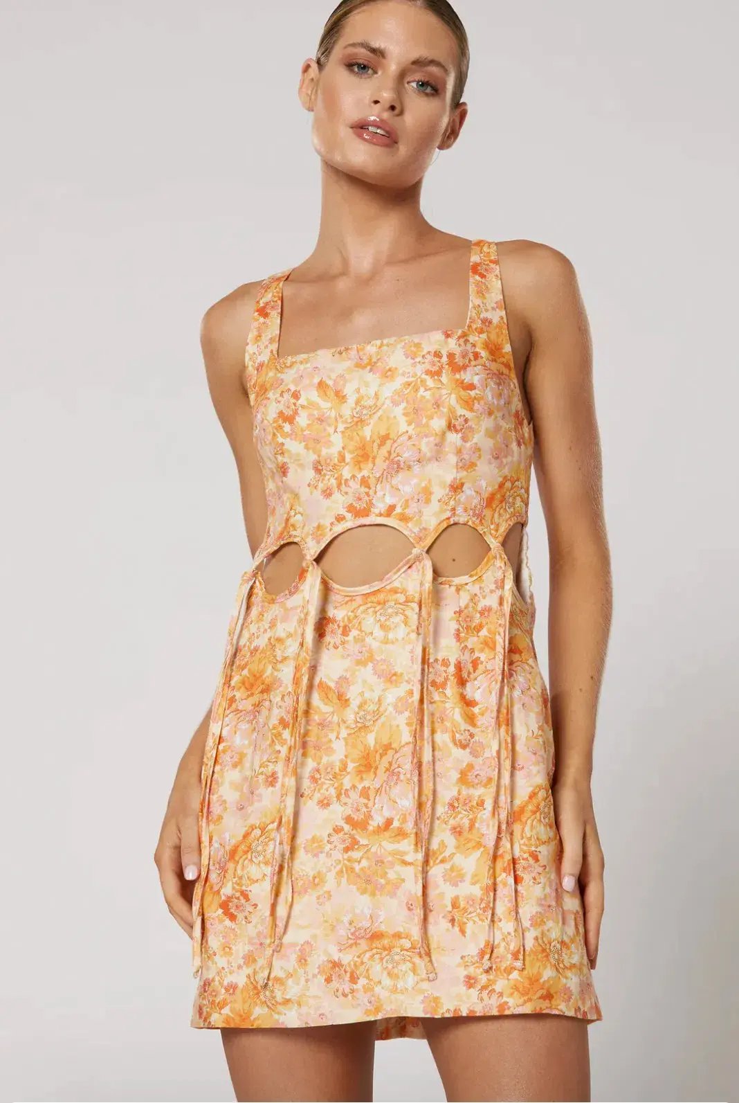 Winona Darana Tie Dress Floral Size 8 photo 2