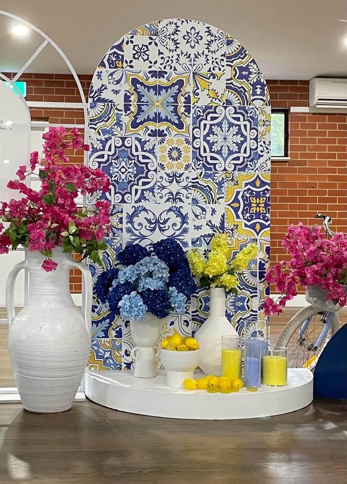 Positano theme for hire photo 2