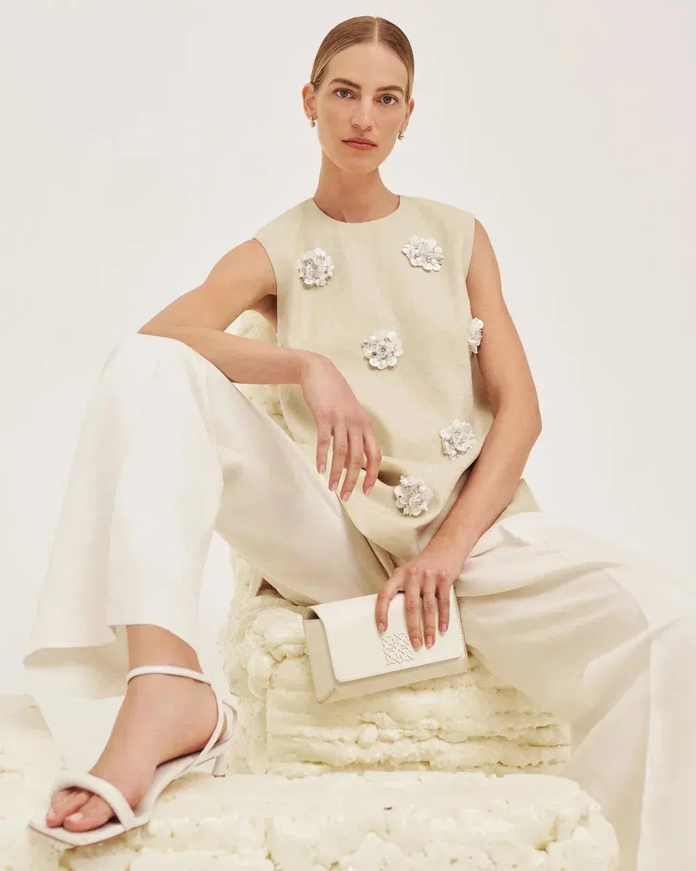Oroton Flower Sequin Tunic Limestone Size 6 photo 3