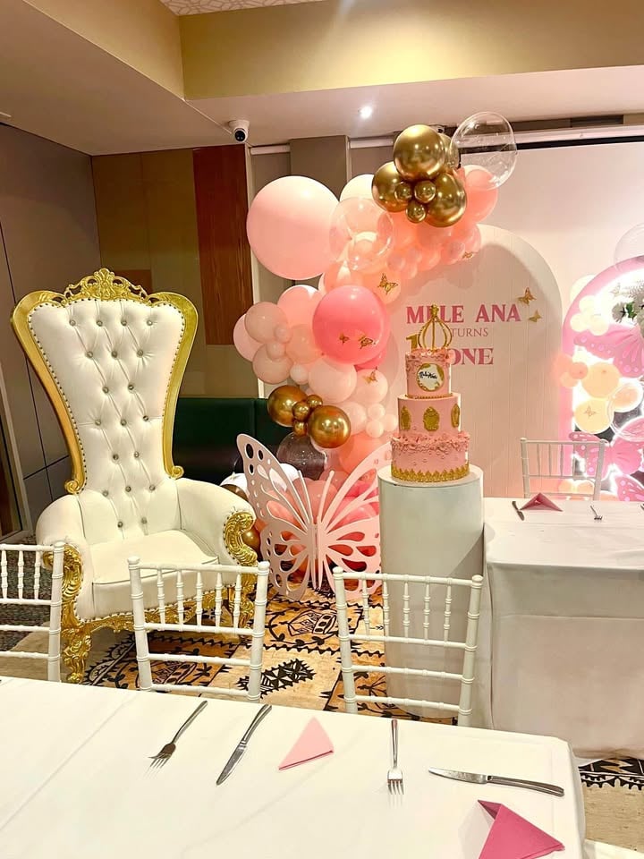 THRONE CHAIR FOR HIRE photo 3