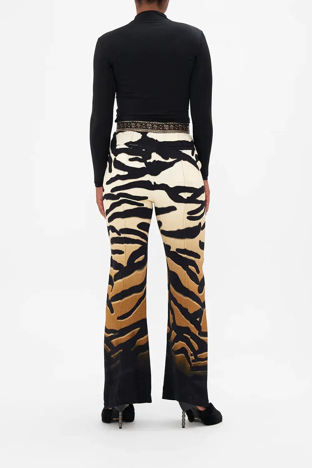Camilla Full Length Flared Pant Tame My Tiger Print Size L / AU 14 photo 6