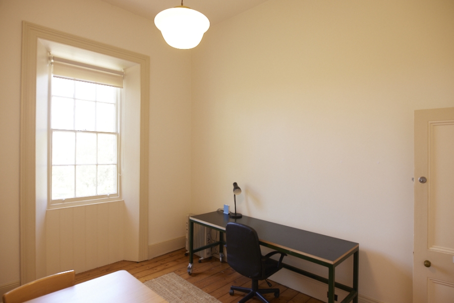 Studio 5, Henderson House photo 4