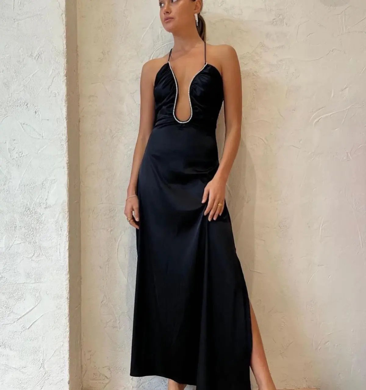 Sonya Moda Satin Embellished Keyhole Dress Black Size 8 / S photo 2
