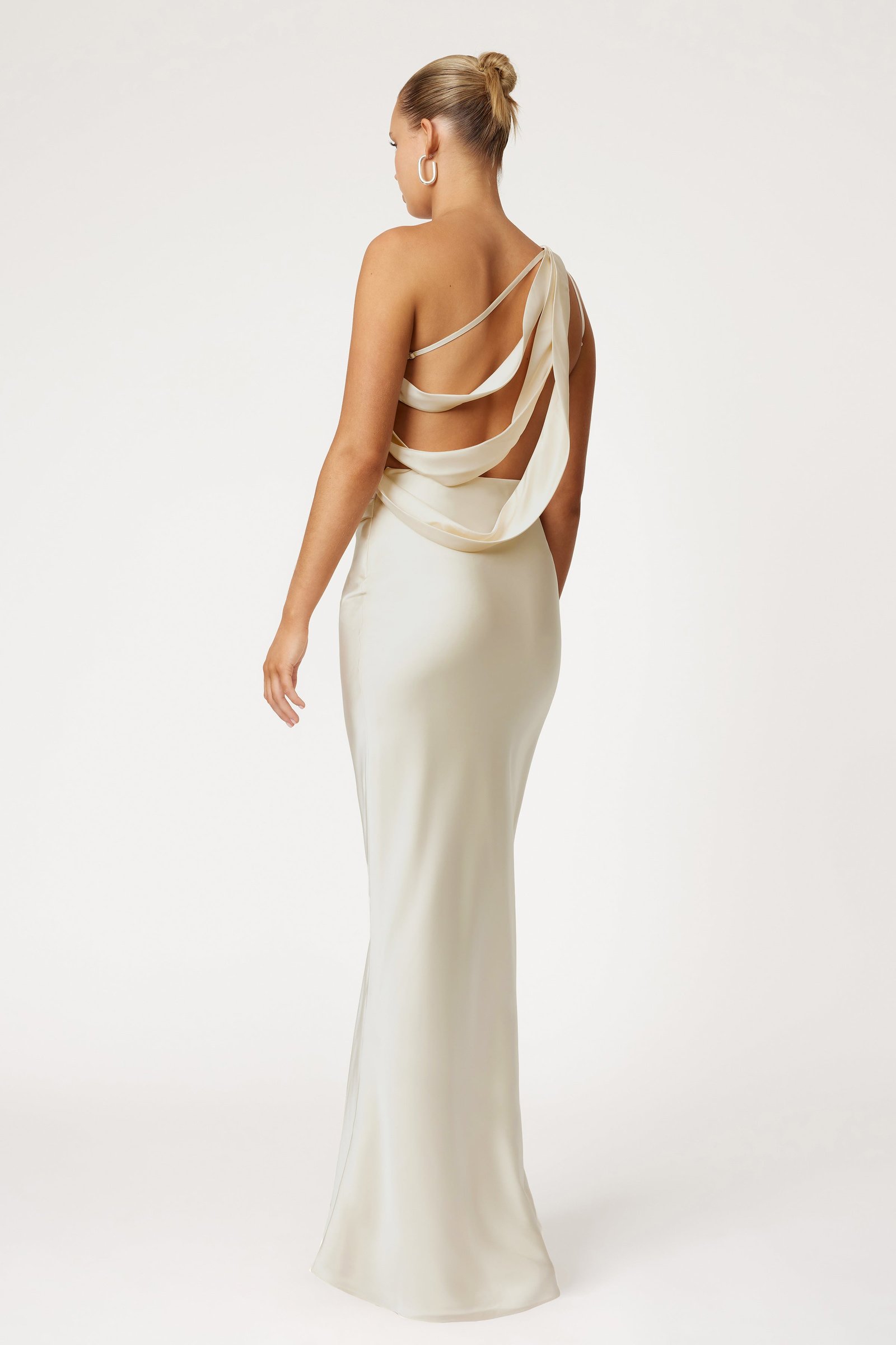 LEXI KENDRA DRESS - CREAM photo 4