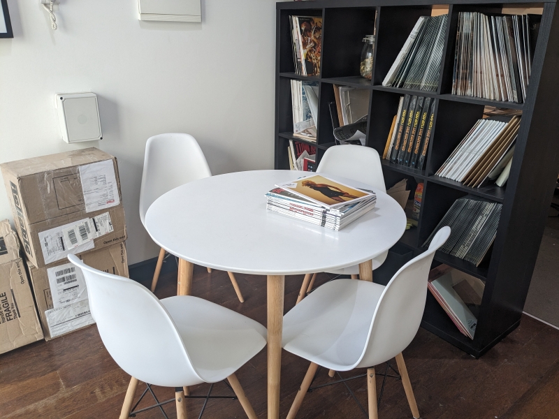 1-2 Desks Available in Shared Creative Office photo 7