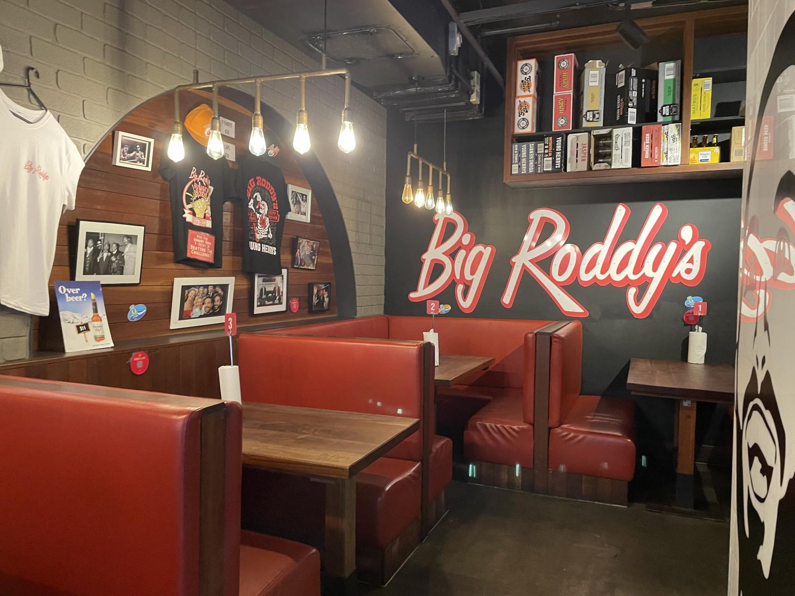 Entire Venue at Big Roddy's Rippin' Rib Shack photo 2