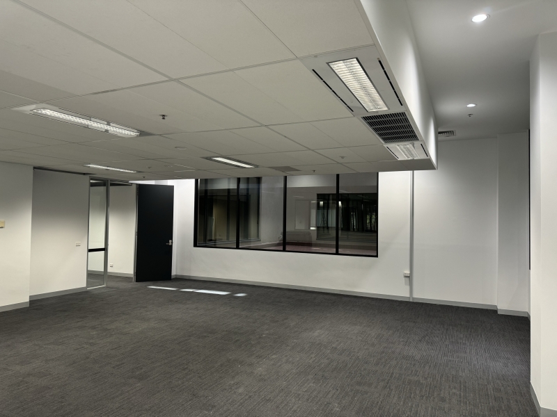 Office 3 - Collins Street Studios photo 2