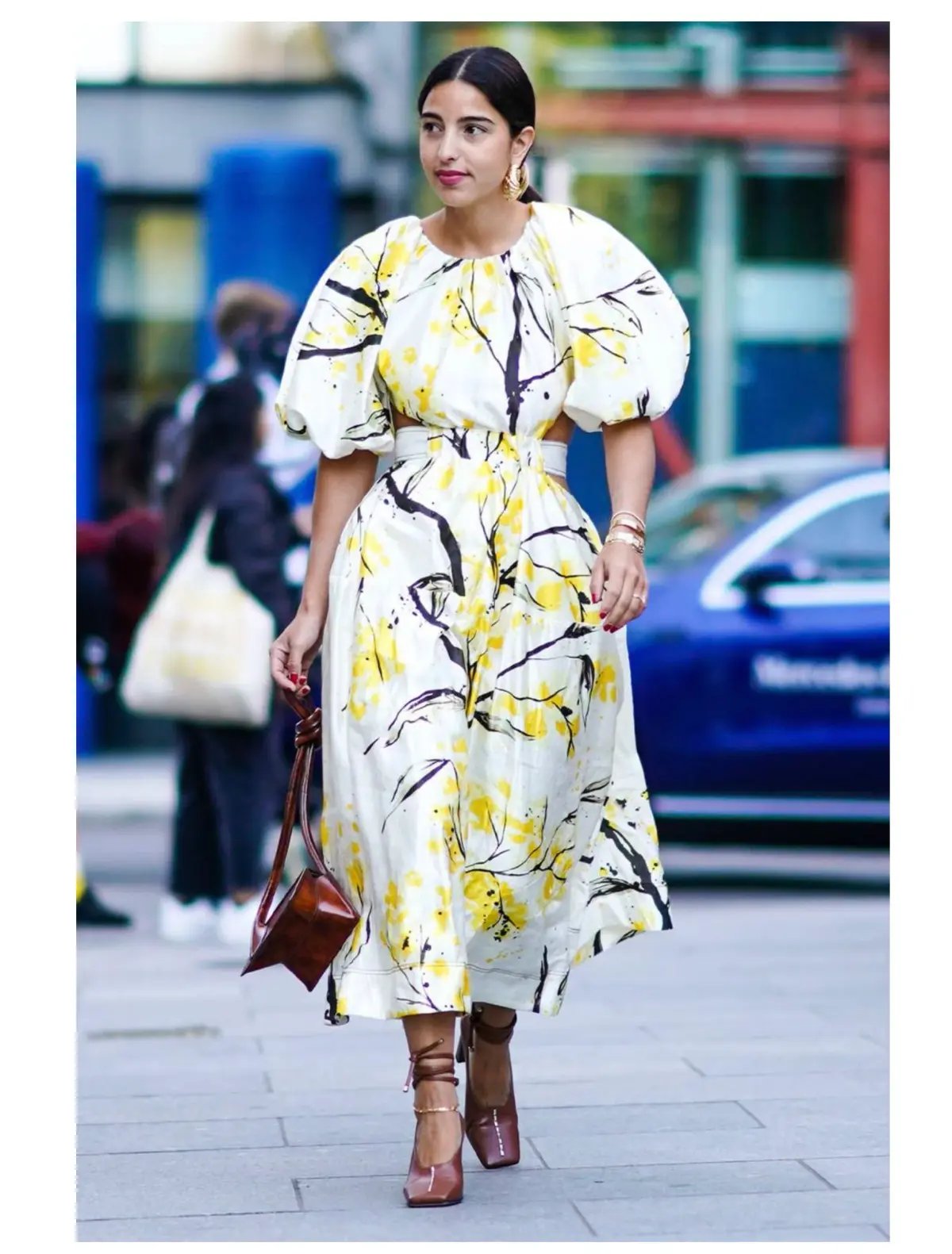 Aje Mimosa Cut-out Midi Dress In Wattle Print Size 8 photo 6