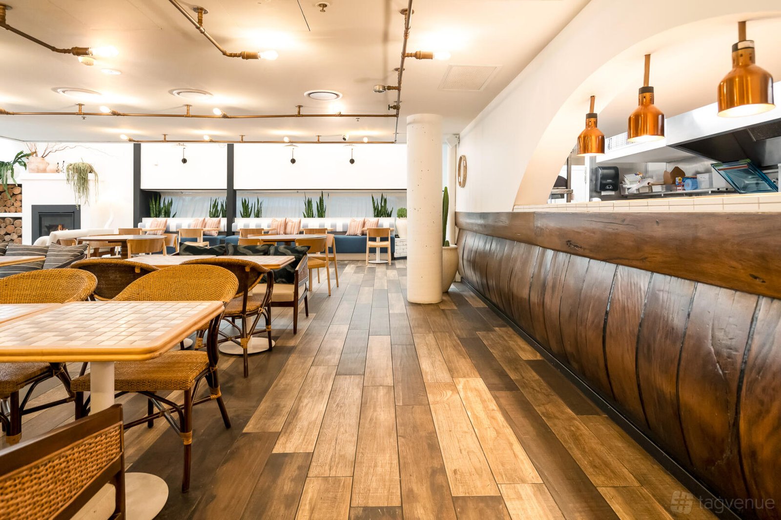 Exclusive Venue Hire at Four Hundred photo 10