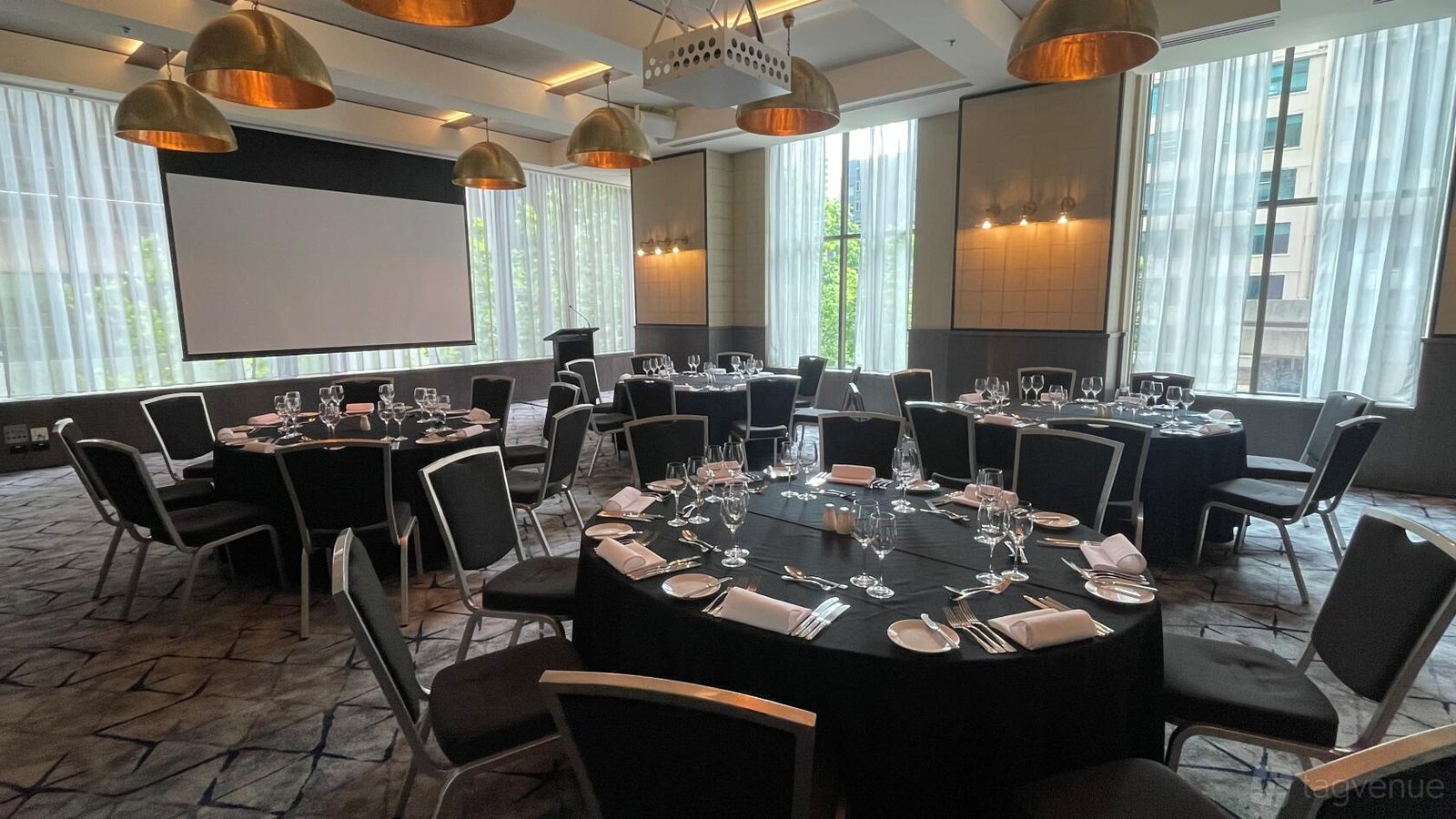 Hart Room at Amora Hotel Jamison Sydney photo 4