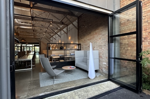 Newy Studio photo 11