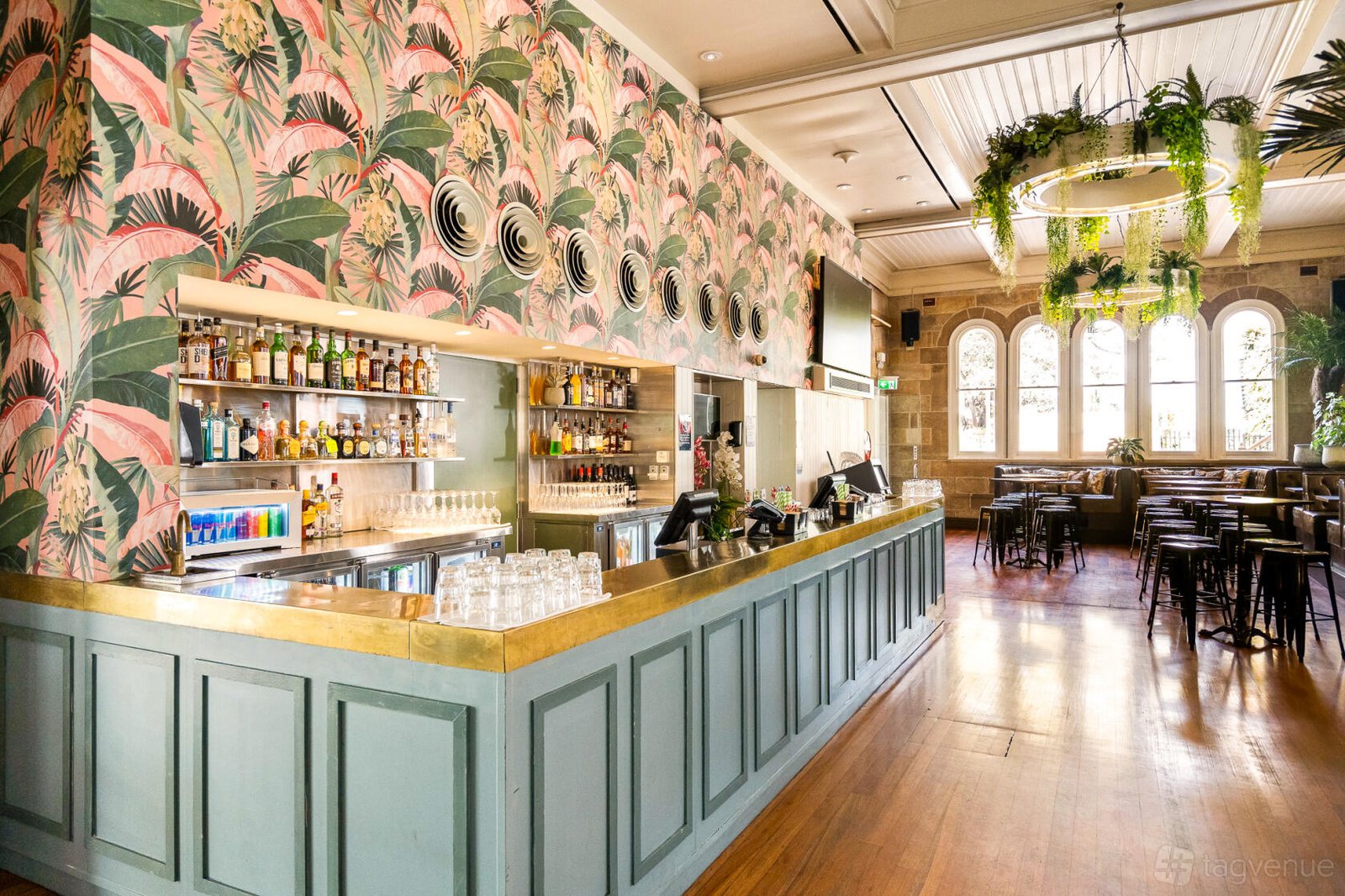 Lounge Bar at Greenwood Hotel photo 2