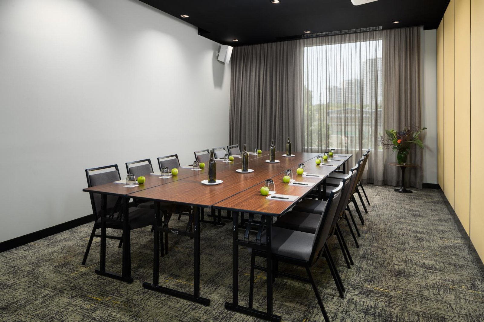 Podium 1 at Rydges Fortitude Valley Brisbane photo 2