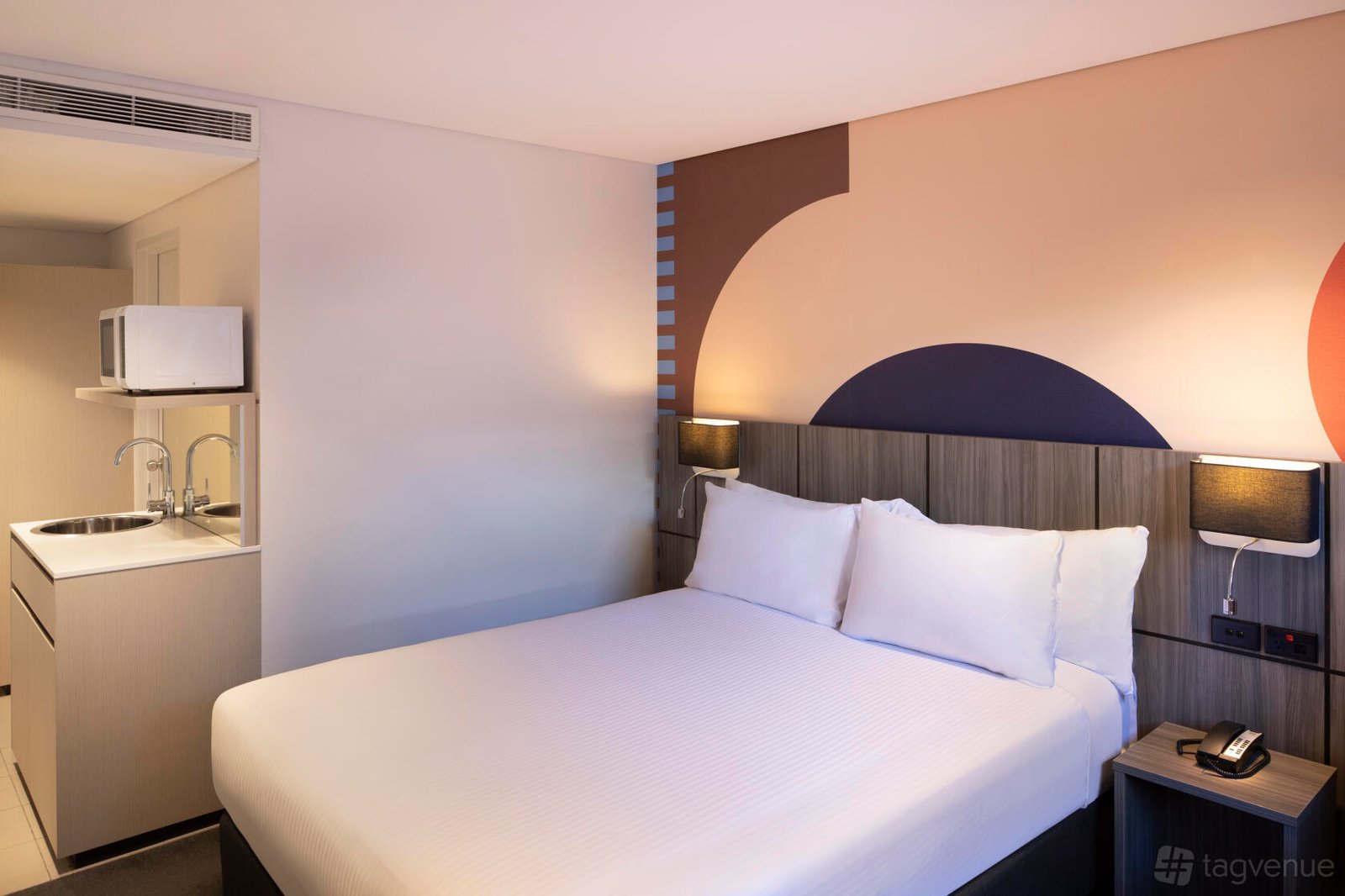 Meeting Room 2 at Ibis Styles Sydney Central photo 12