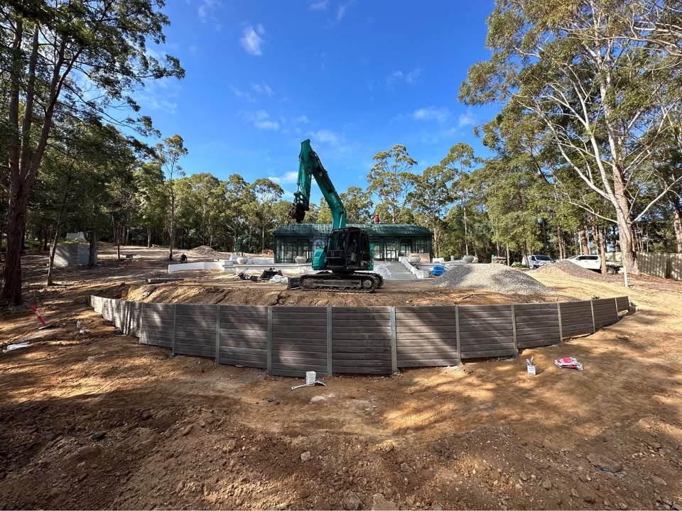 Kobelco SK135 Dry Hire photo 2