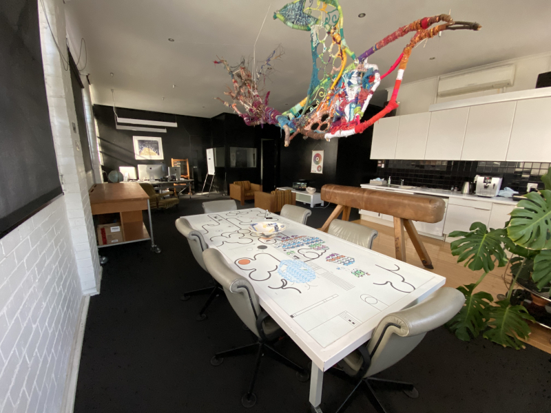 AWESOME CREATIVE STUDIO - WHOLE HUGE SPACE photo 3