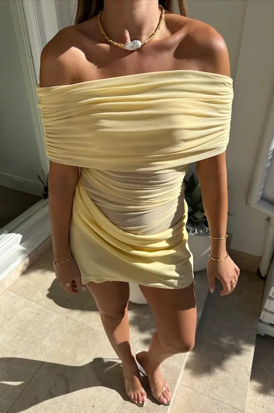 BENNI Nico Off Shoulder Mini Dress Yellow Size 8 / AU 8 photo 2