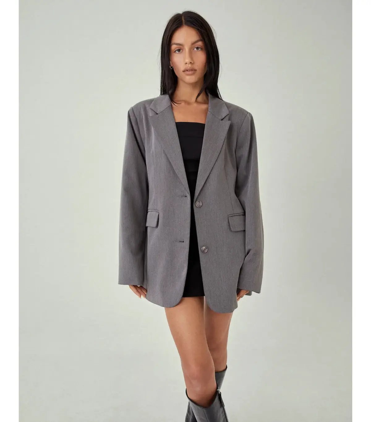 Motel Rocks Maiwa Blazer Size XS / AU 8 and Ima Mini Skirt Size M / AU 12 Set in Charcoal photo 3