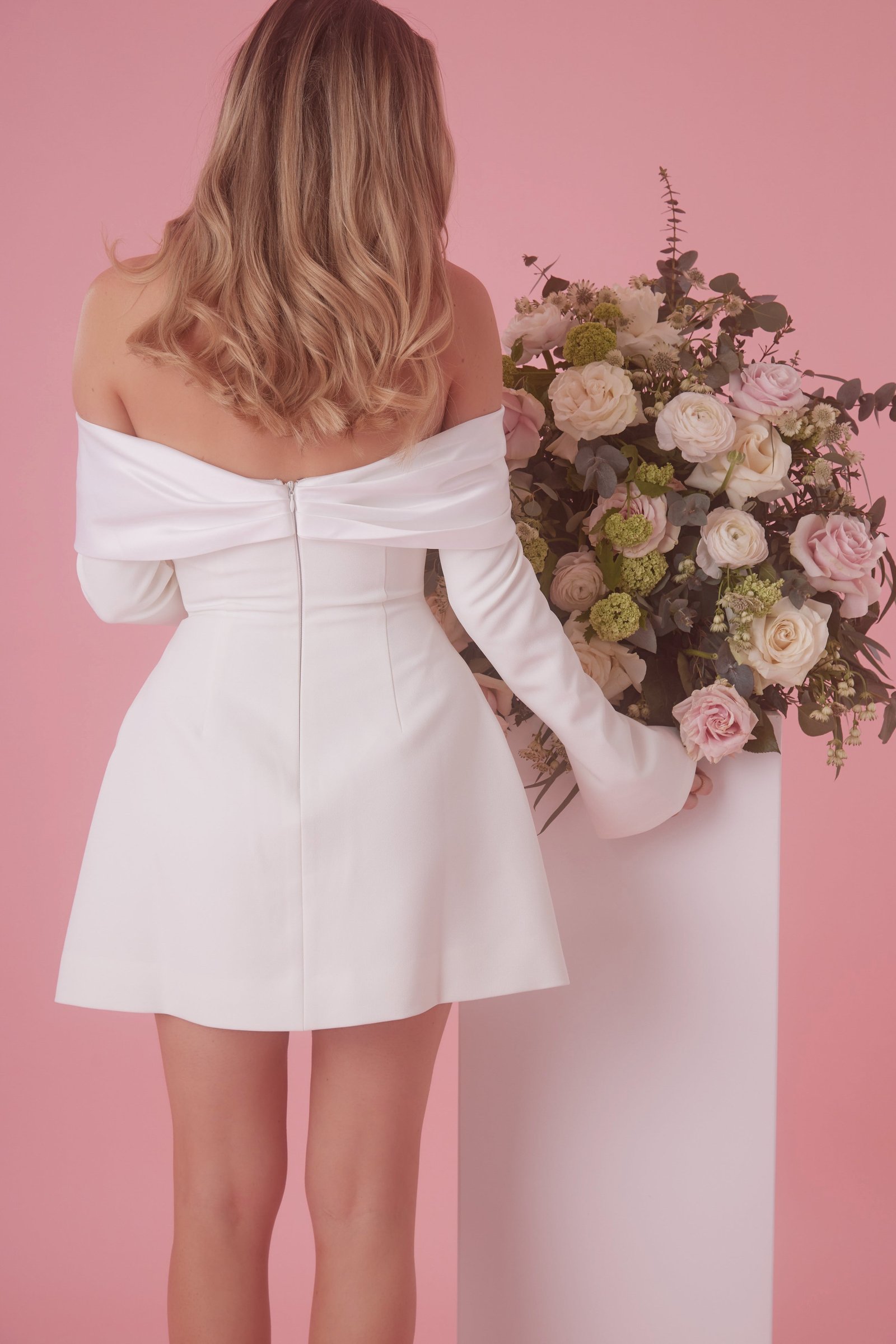 ODD MUSE THE ULTIMATE MUSE BOW MINI DRESS - WHITE photo 5