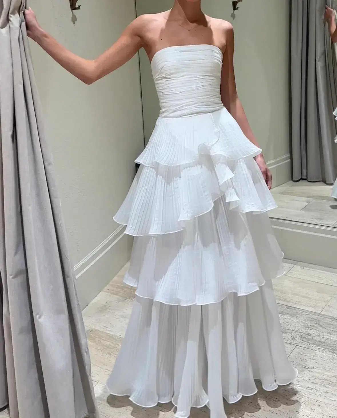 Aje Sunbeam Ruched Bustier and Cosmos Tiered Maxi Skirt Set Ivory Size 6 photo 3