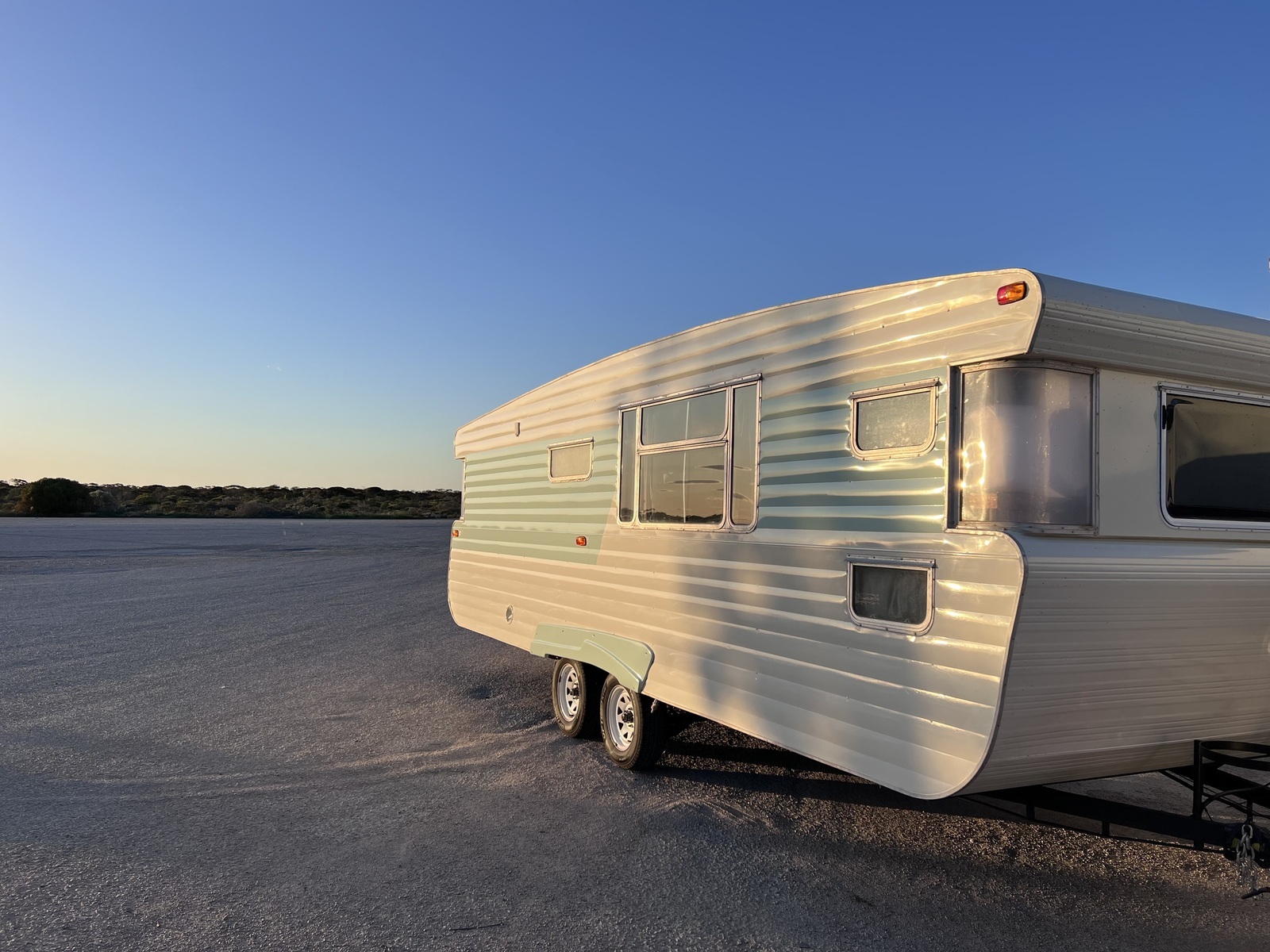 Lucille - full size single bed bunks photo 18