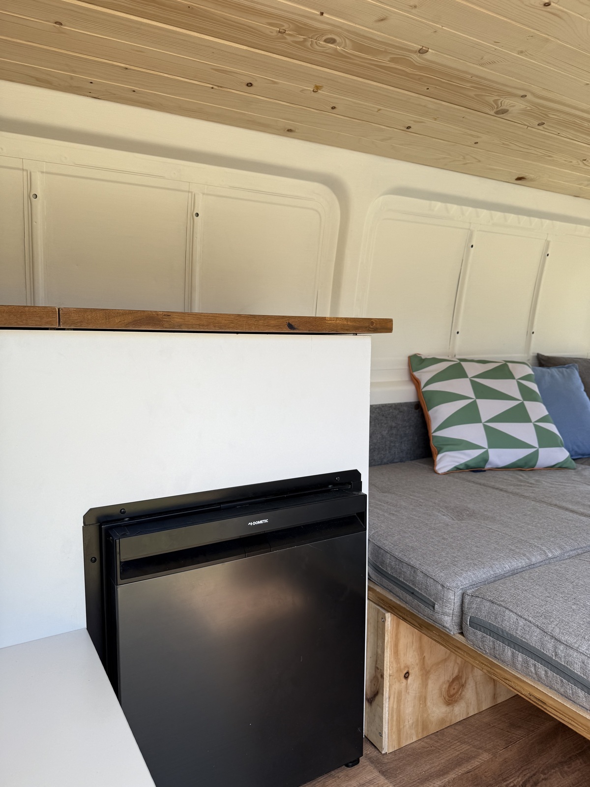 Campervan photo 9