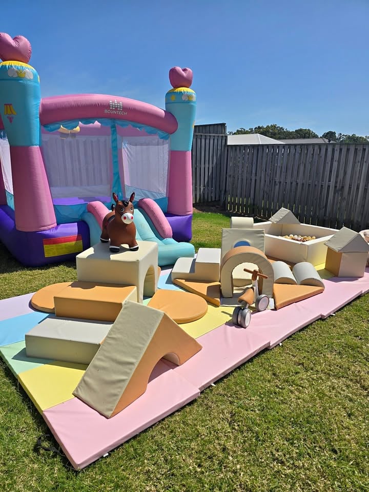 Beige bliss softplay package Hire with castle photo 4
