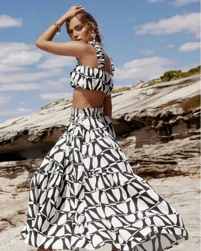 Sheike Heartbreaker Set Top & Skirt Print Size 10 and 8 photo 4