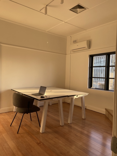 Co-working in Brighton Studio photo 4