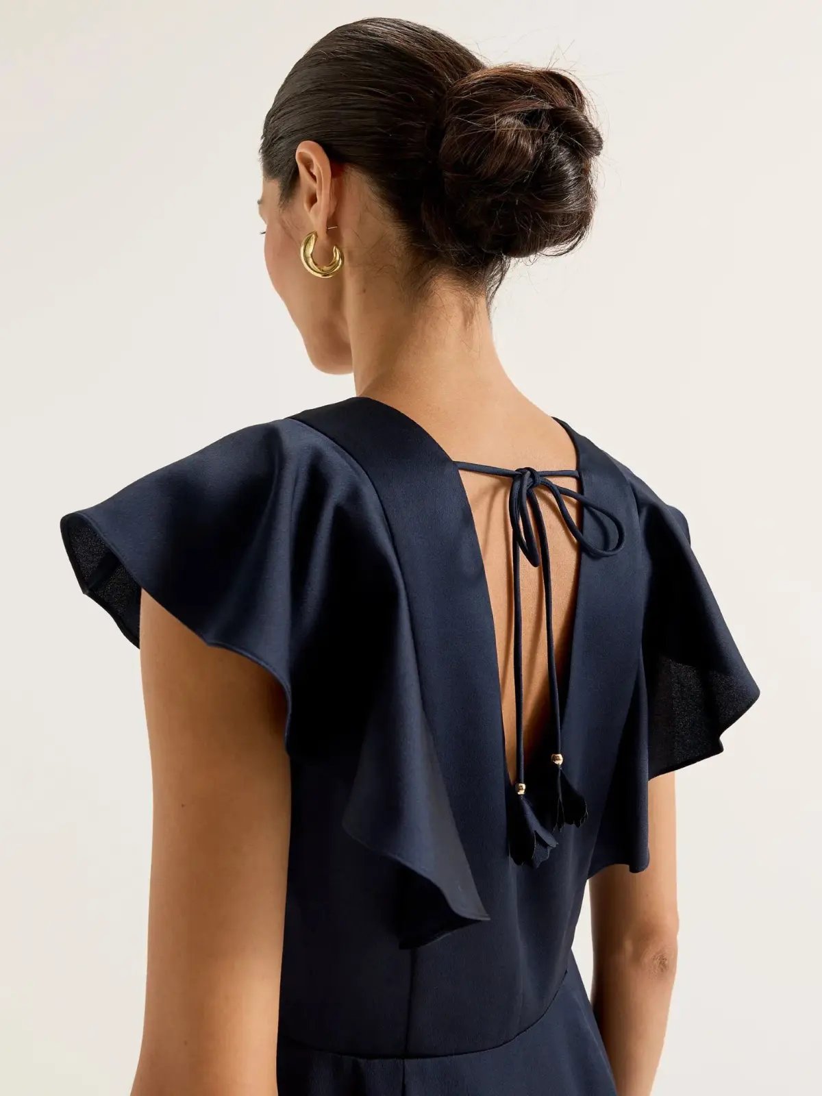 Review Montreal Flounce Sleeve Satin Maxi Dress Navy Size 12 photo 4