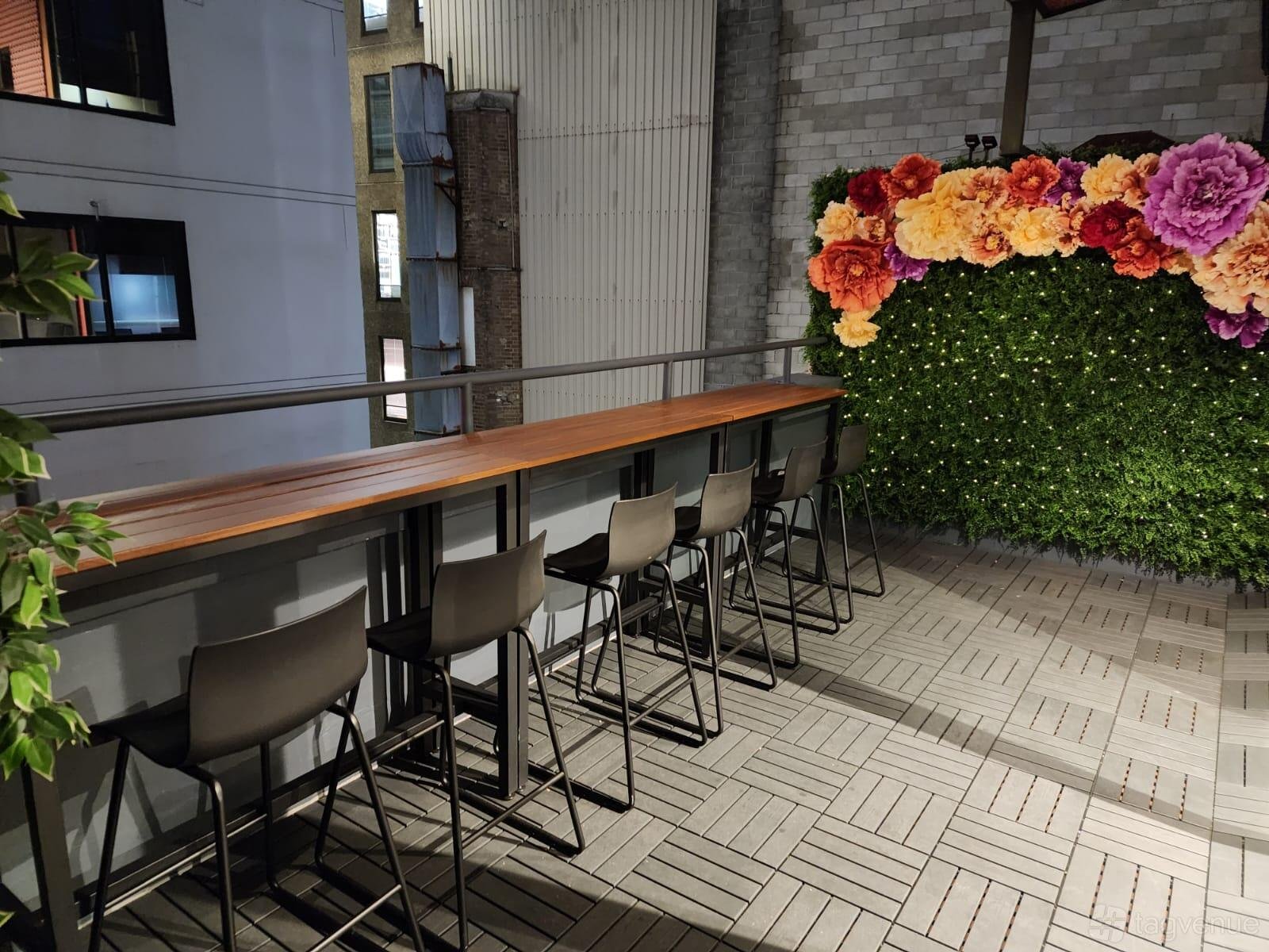 Large Balcony at Loft on George photo 7
