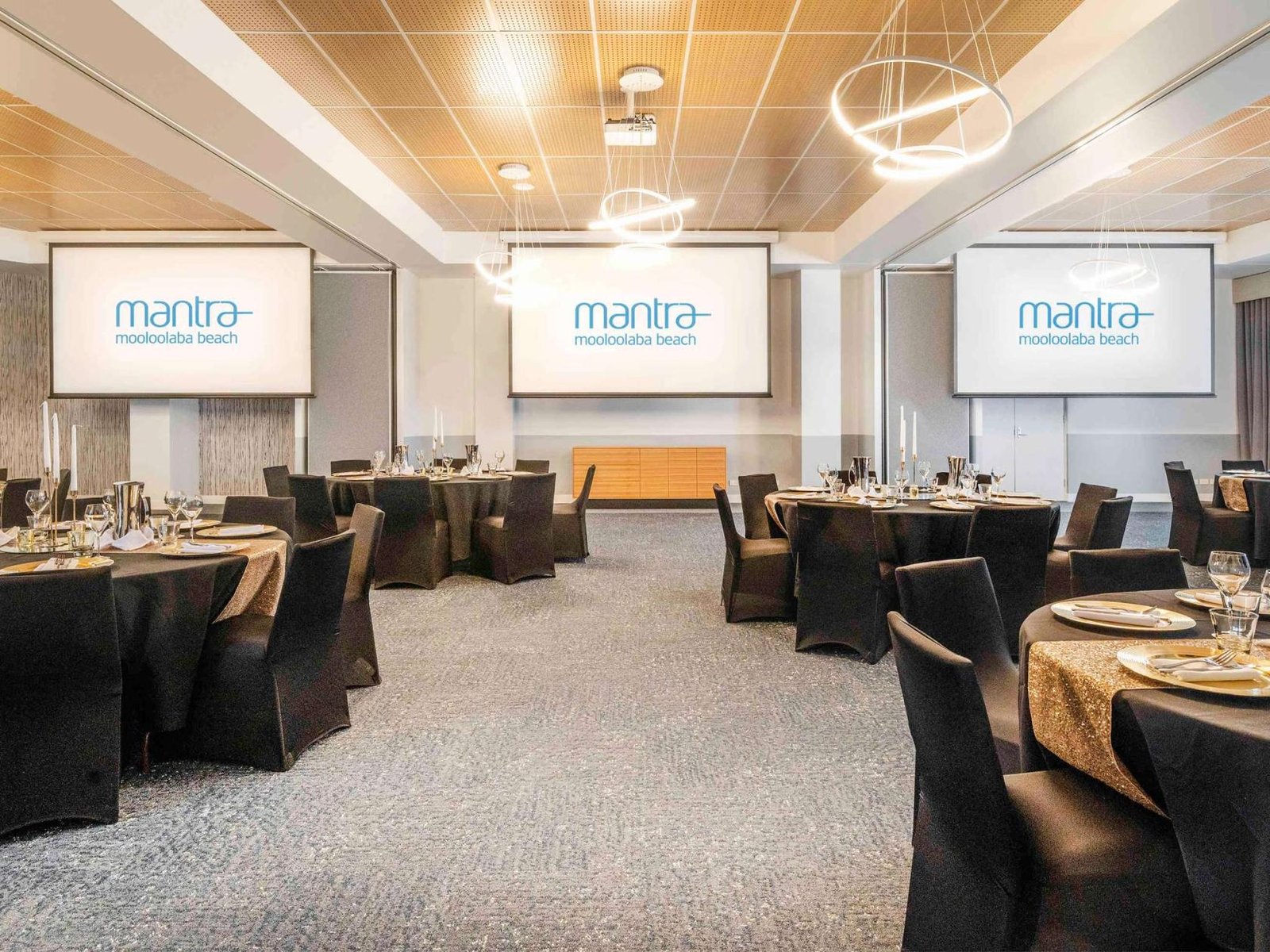 Mantra Room at Mantra Mooloolaba Beach photo 4