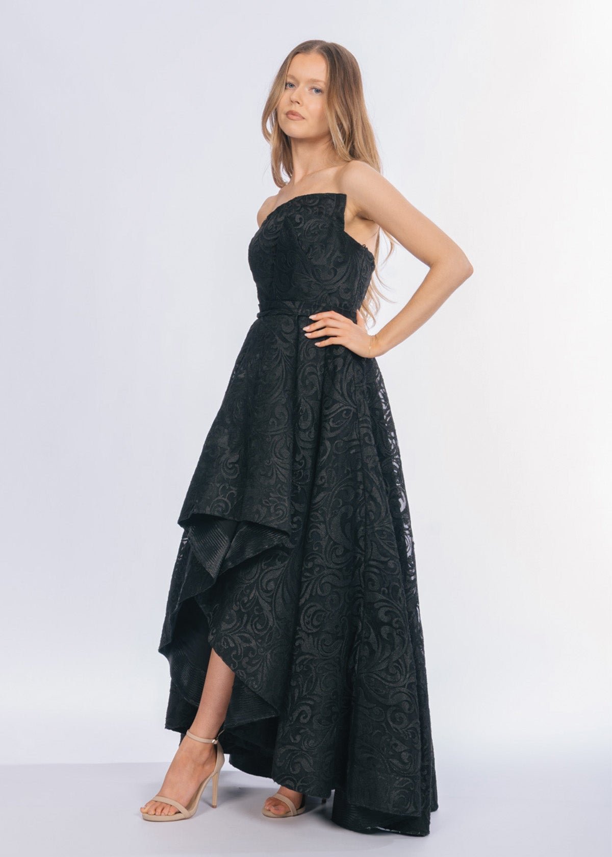 Scandal Gown in Black (J9076) photo 2