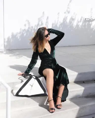 Isabelle Quinn Green Velvet Midi Long Sleeve Wrap Dress Green Size 8 photo 2