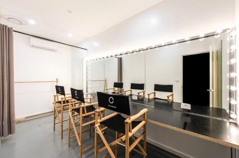 Affordable video photo studio Fitzroy, edge of CBD photo 8