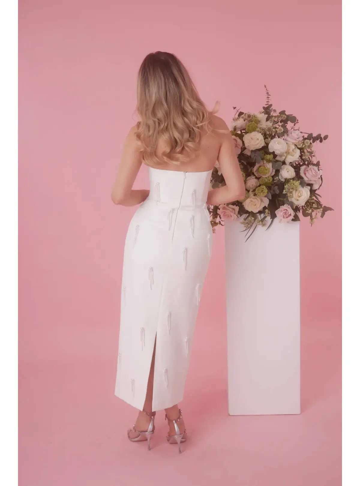 Odd Muse The Ultimate Muse Embellished Midi Dress White Size AU 8 photo 2