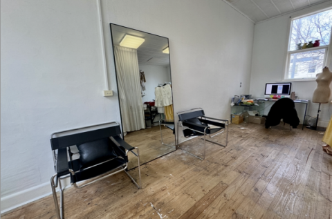 Faraday House Suite 2 photo 10