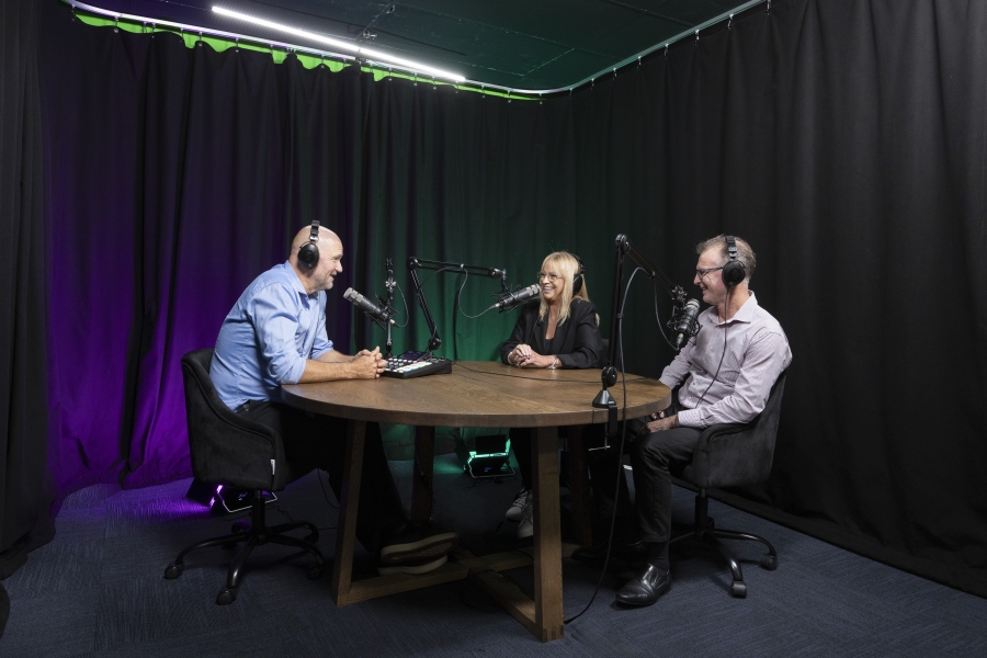 Studio 2 (Podcast) photo 6
