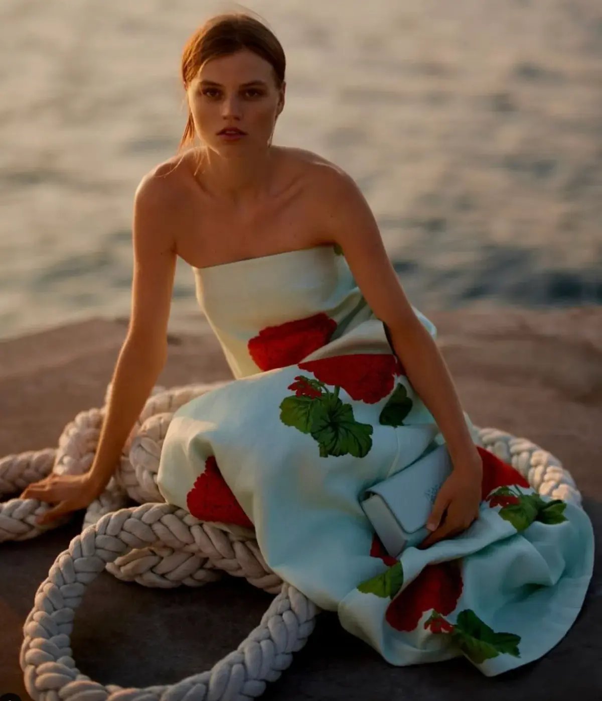 Oroton Posie Geranium Gown Sea Spray Size 6 photo 12