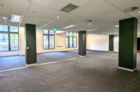 Studio 13 - Collins Street Studios photo 8