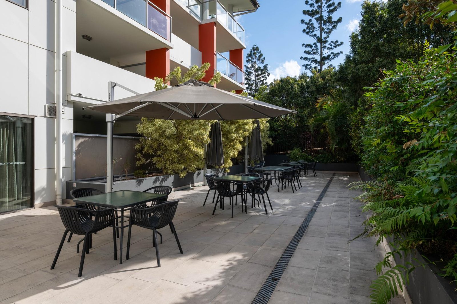 Conference Room at Essence Apartments Chermside photo 8
