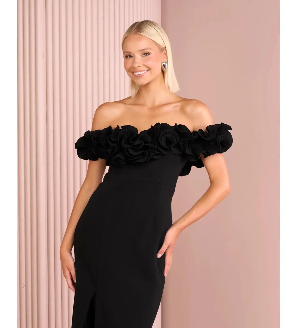Azzurielle Farley Frill Off Shoulder Gown Black Size 8 photo 2
