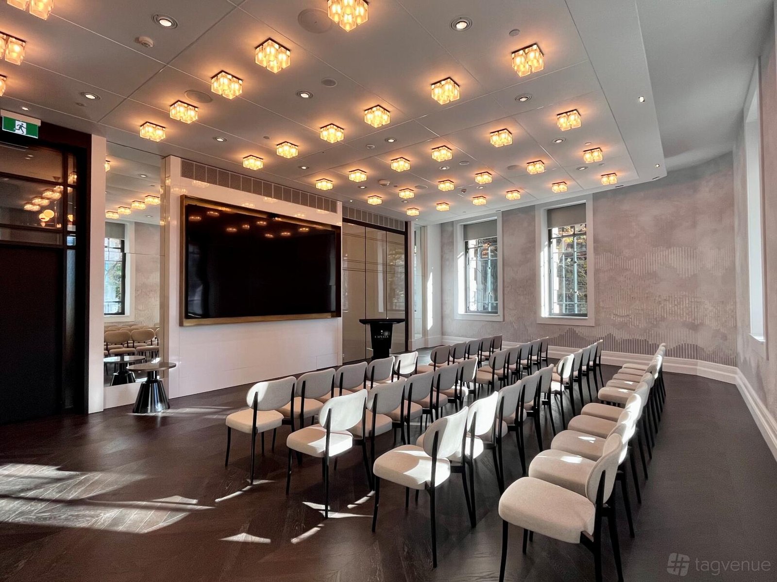 Smith Room at Capella Sydney photo 9