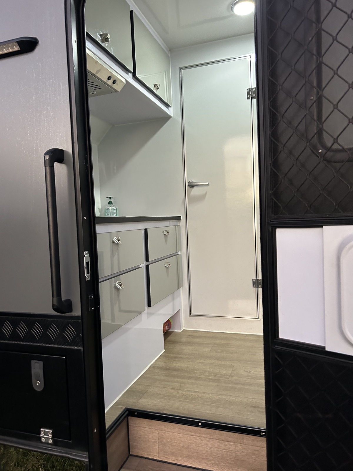 Beast toy hauler photo 4