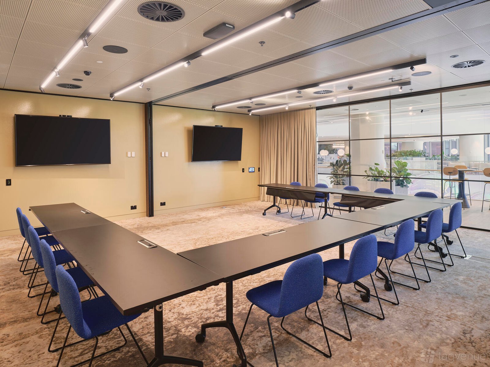Combined Seminar Room at The Work Project at QQT photo 2